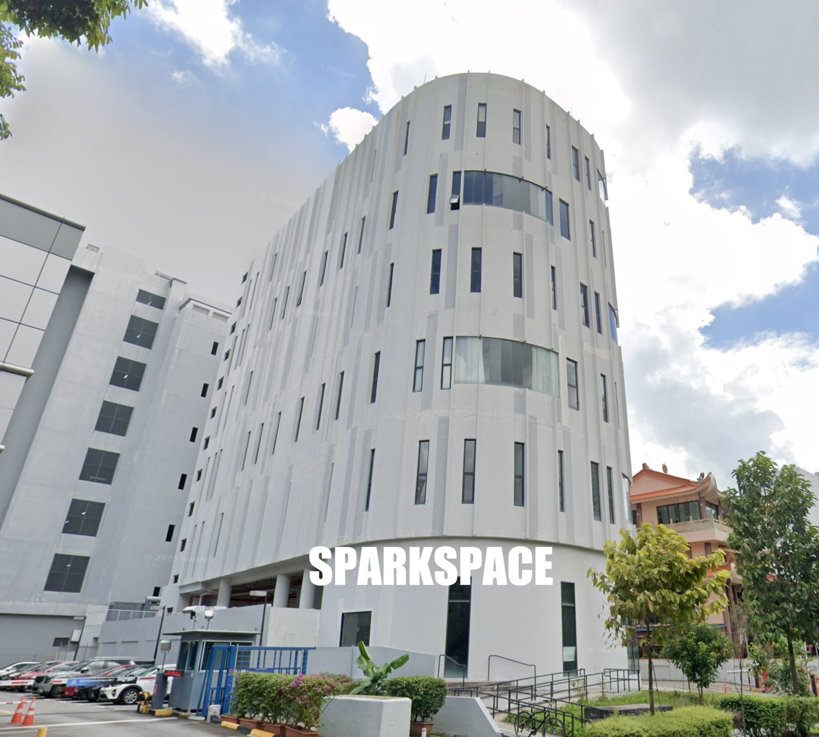 BS Centre, 243 Alexandra Road — office building in Singapore