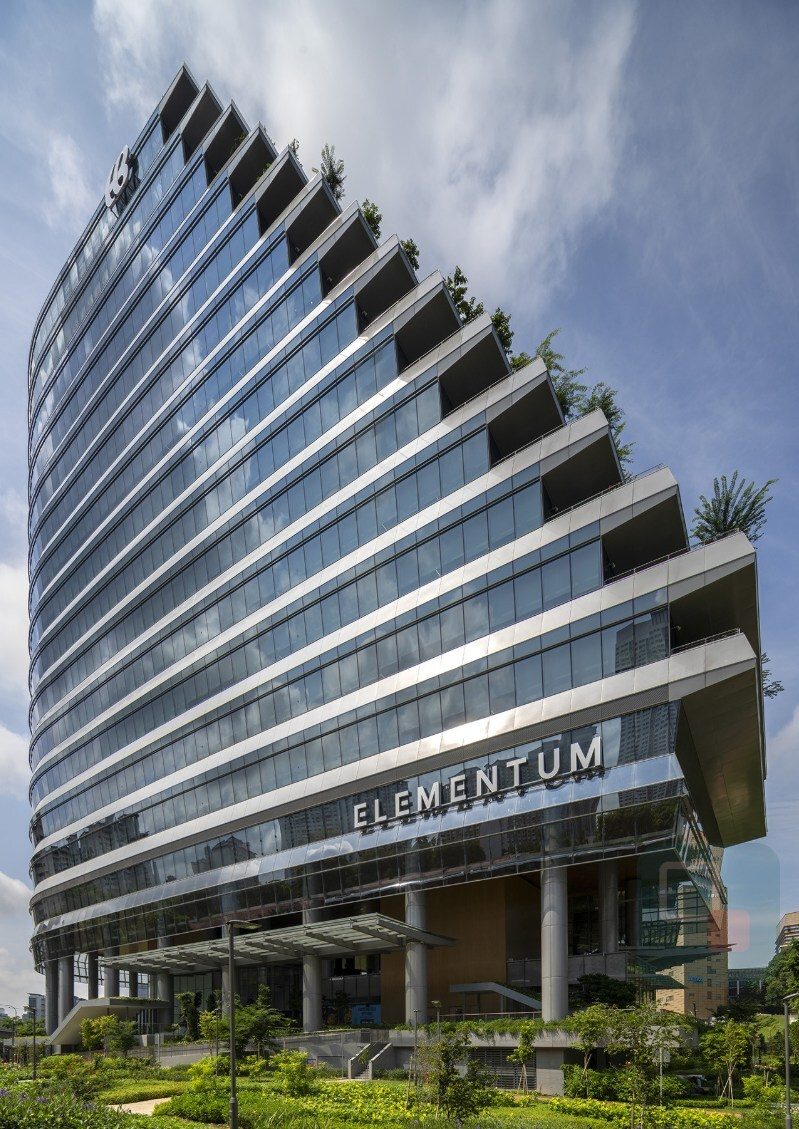 Elementum - Photo 3