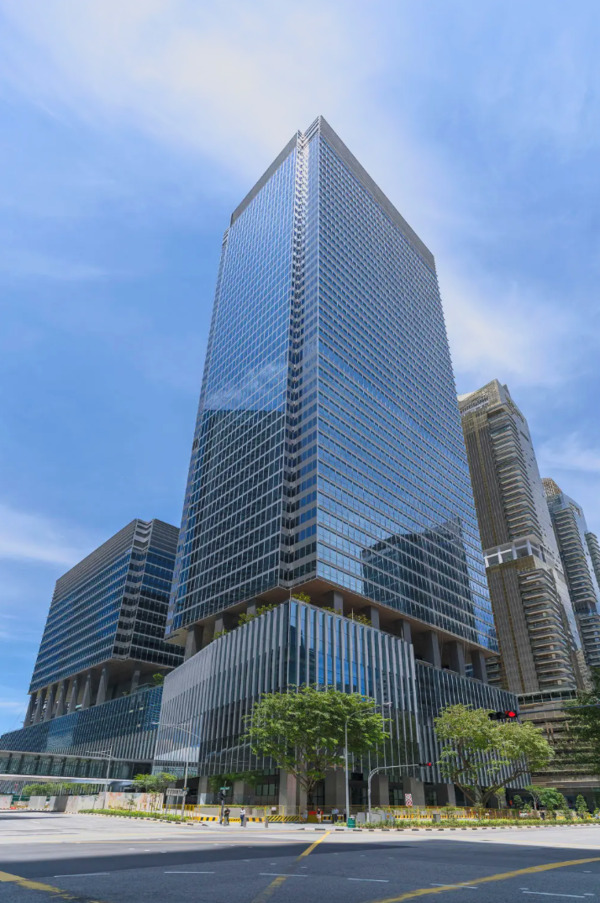 IOI Central Boulevard West Tower, 2 Central Boulevard — office building in Singapore