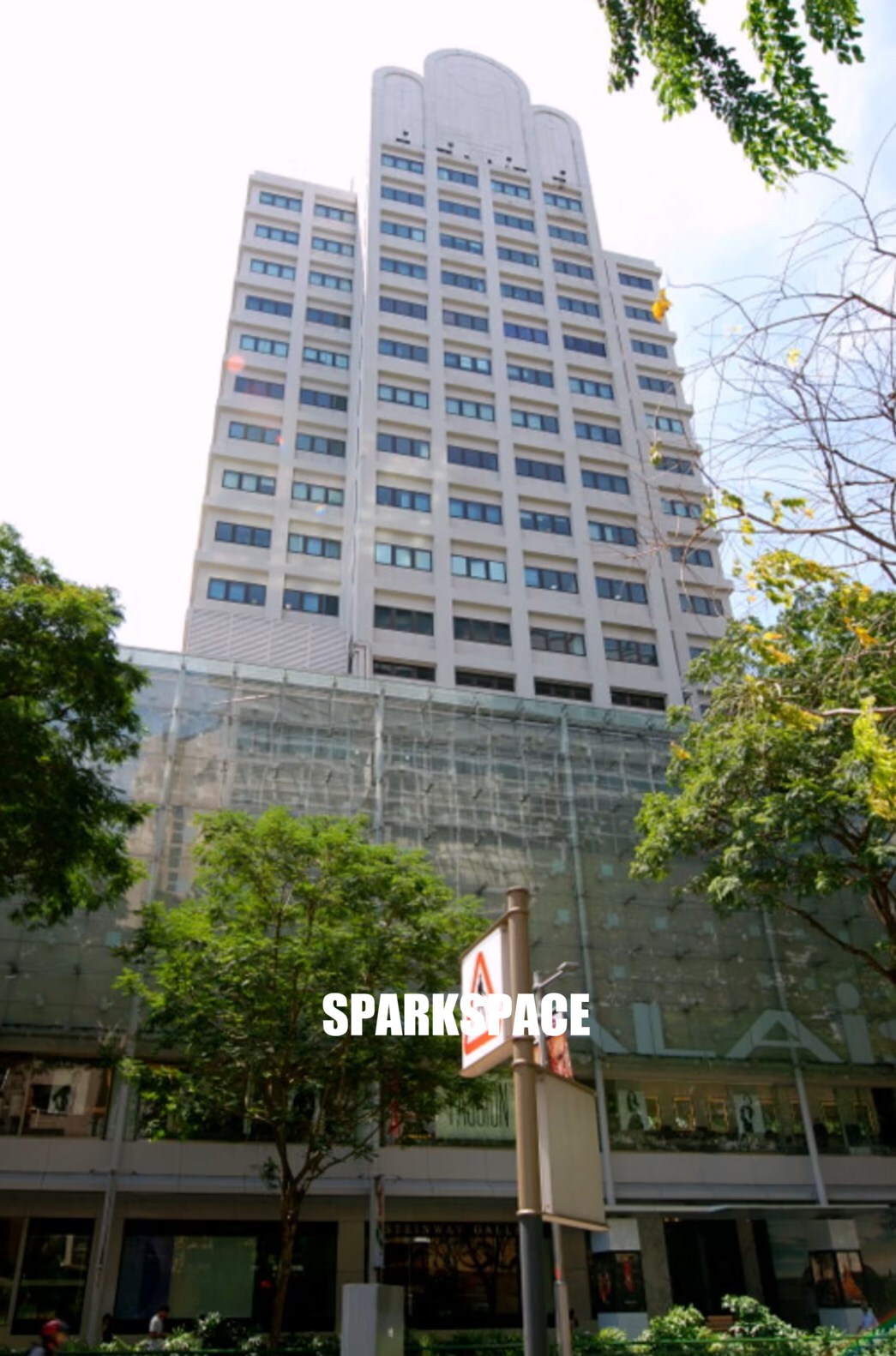 Palais Renaissance, 390 Orchard Road — office building in Singapore
